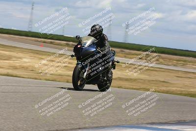 media/Apr-26-2024-TrackDaz (Fri) [[c4b677d280]]/B Group/120pm (Wheelie Bump)/